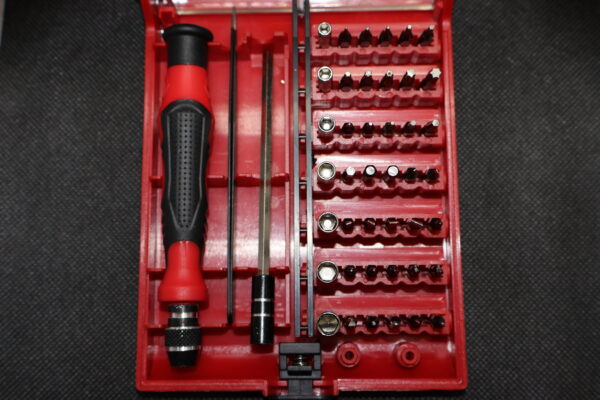 KIT DESARMADORES INTERCARBIABLES H9069