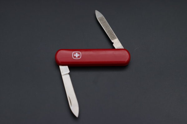 LLAVES Y NAVAJAS PARA APERTURA DE RELOJES